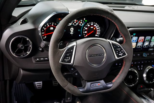 2018 Chevrolet Camaro *1LE Track Package* *6-Speed Manual* *Only 28 Miles* - 22894250 - 11