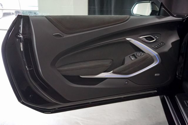 2018 Chevrolet Camaro *1LE Track Package* *6-Speed Manual* *Only 28 Miles* - 22894250 - 18