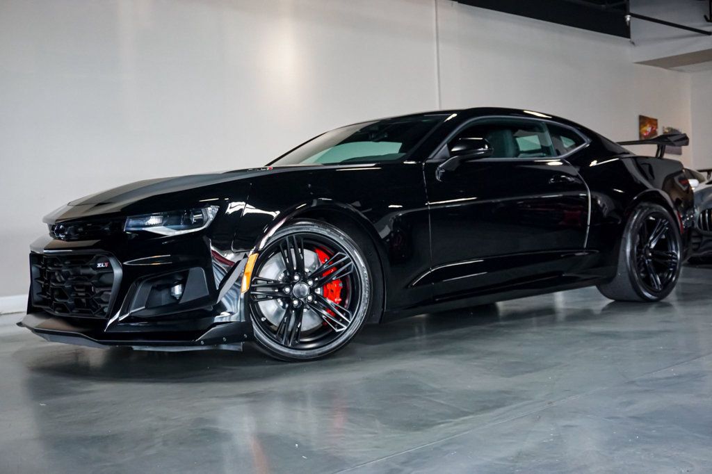 2018 Chevrolet Camaro ZL1 1LE photo 2