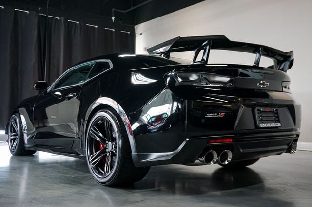 2018 Chevrolet Camaro *1LE Track Package* *6-Speed Manual* *Only 28 Miles* - 22894250 - 37