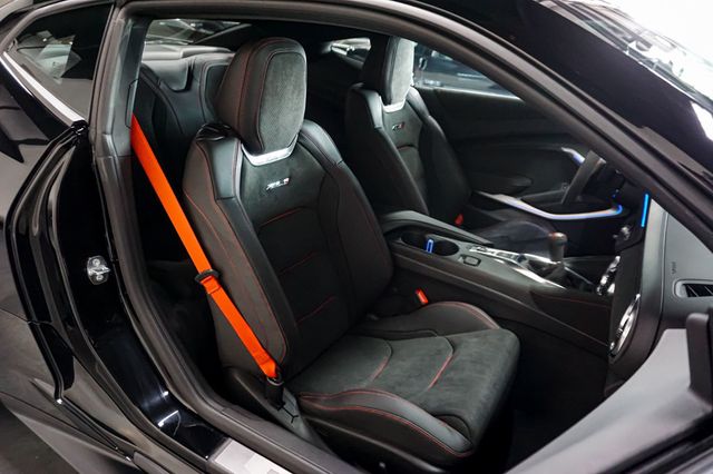 2018 Chevrolet Camaro *1LE Track Package* *6-Speed Manual* *Only 28 Miles* - 22894250 - 38