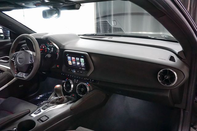 2018 Chevrolet Camaro *1LE Track Package* *6-Speed Manual* *Only 28 Miles* - 22894250 - 39