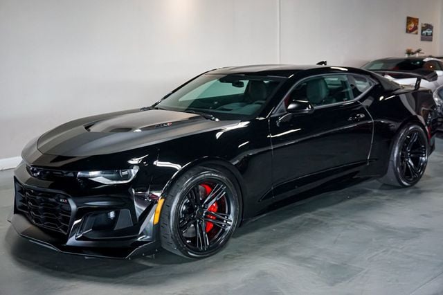 2018 Chevrolet Camaro *1LE Track Package* *6-Speed Manual* *Only 28 Miles* - 22894250 - 5