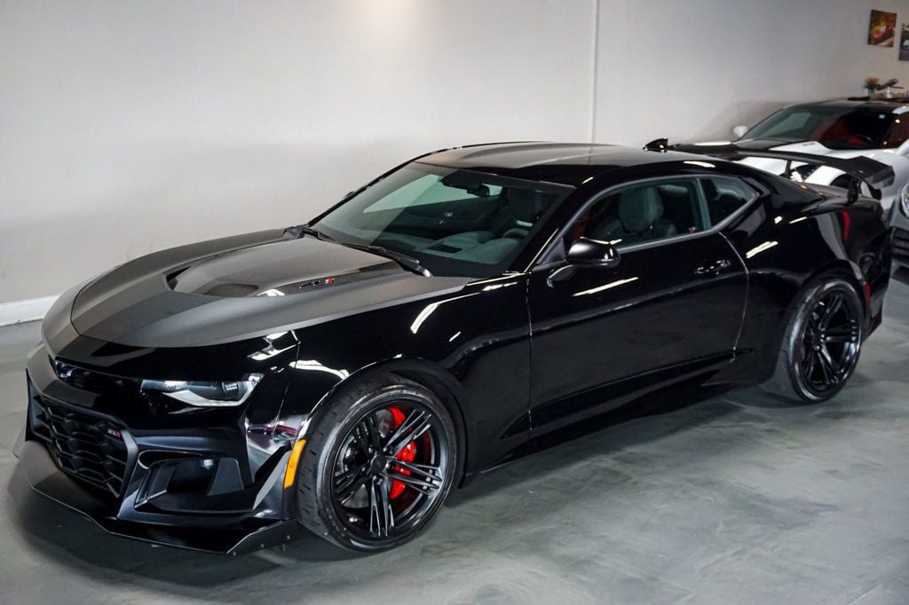 2018 Chevrolet Camaro *1LE Track Package* *6-Speed Manual* *Only 28 Miles* - 22894250 - 71