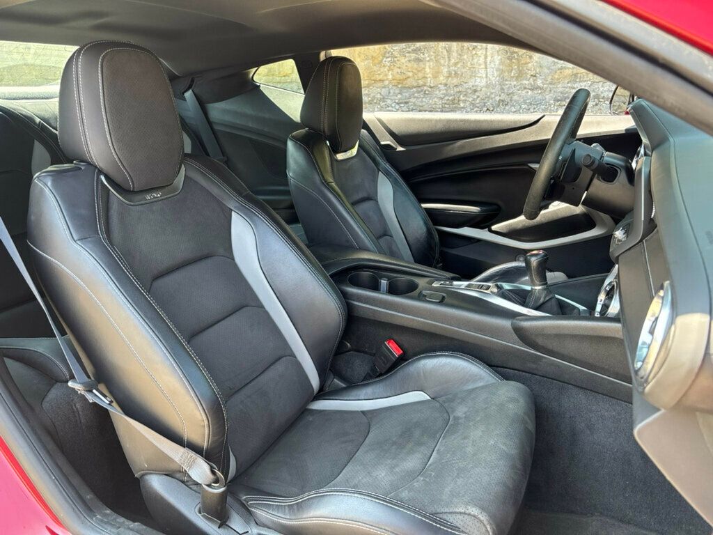 2018 Chevrolet Camaro 1SS Coupe photo 3