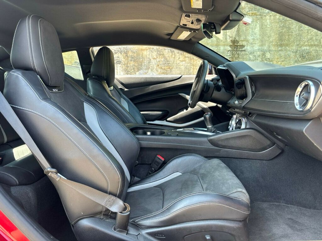 2018 Chevrolet Camaro 1SS Coupe photo 5