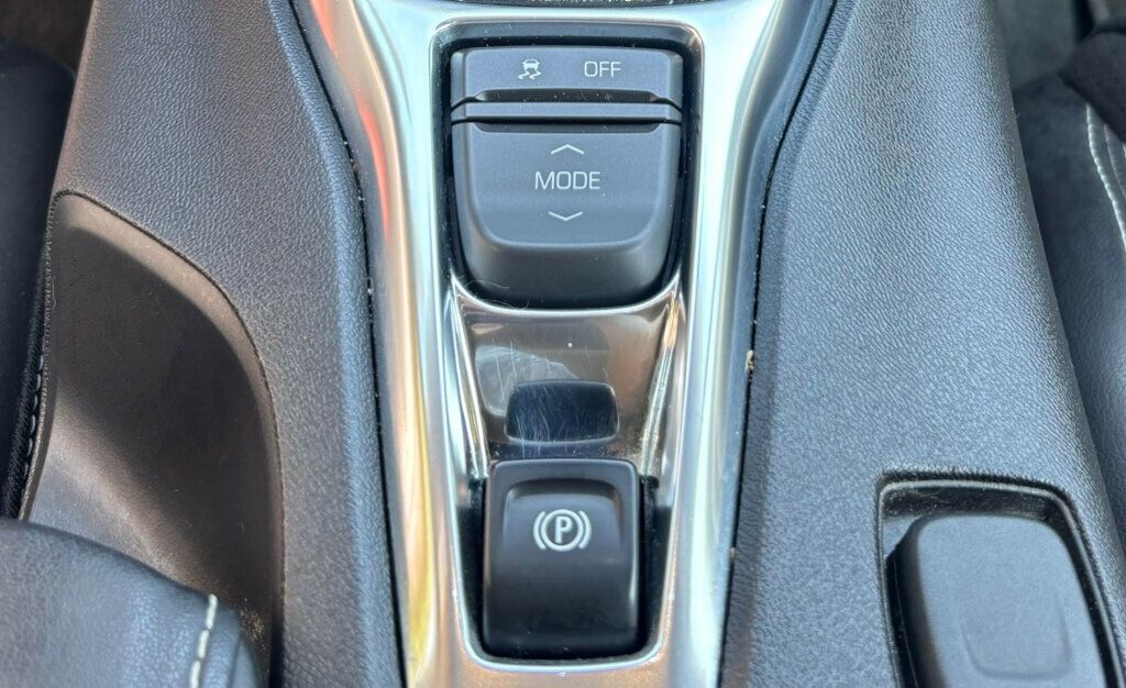 2018 Chevrolet Camaro 1SS Coupe photo 14