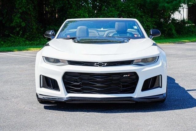 2018 Chevrolet Camaro 2dr Convertible ZL1 - 22778962 - 1