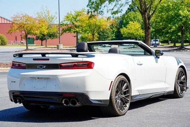 2018 Chevrolet Camaro 2dr Convertible ZL1 - 22778962 - 6