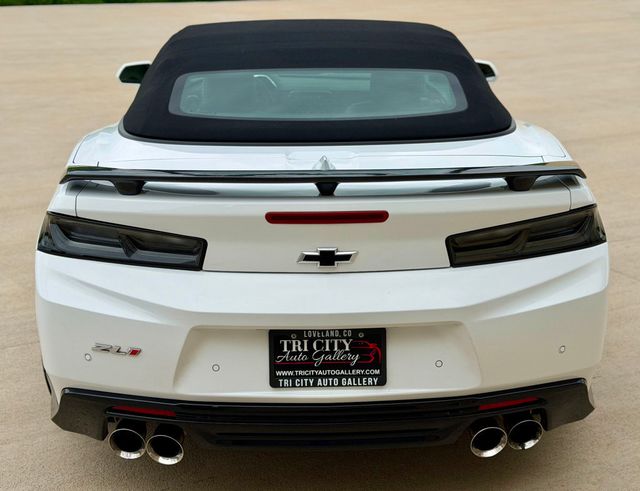 2018 Chevrolet Camaro 2dr Convertible ZL1 - 23033225 - 9