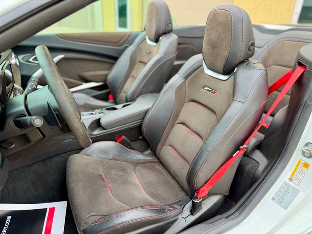 2018 Chevrolet Camaro 2dr Convertible ZL1 - 23033225 - 21