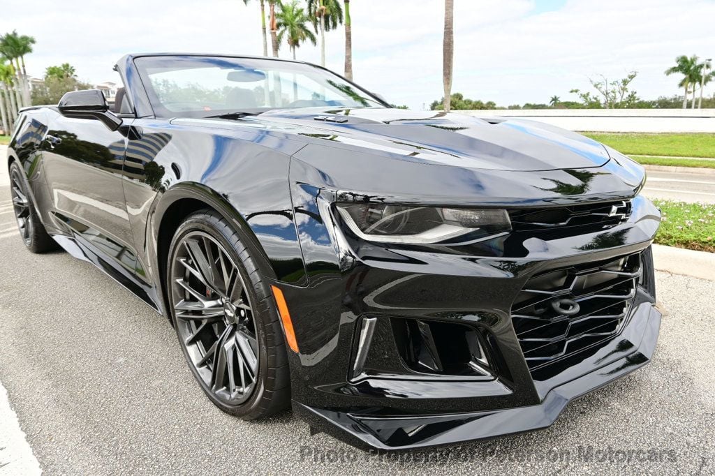 2018 Chevrolet Camaro 2dr Convertible ZL1 - 22675377 - 15