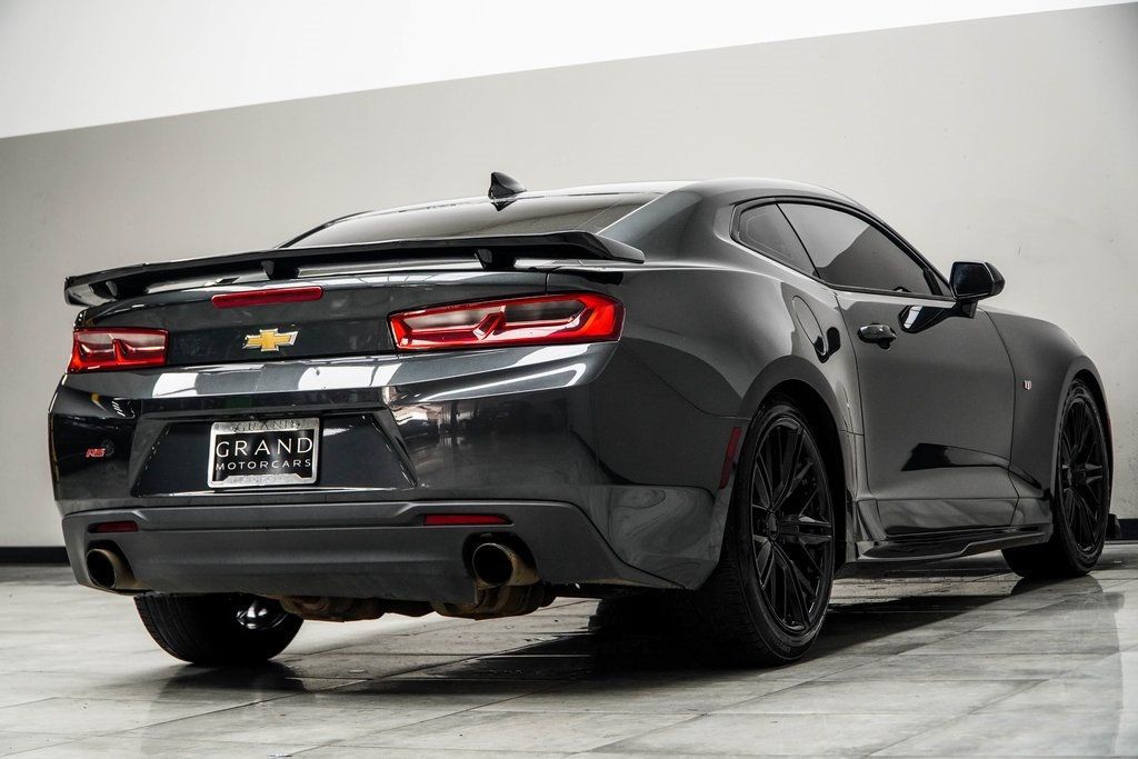 2018 Chevrolet Camaro 1LS photo 12