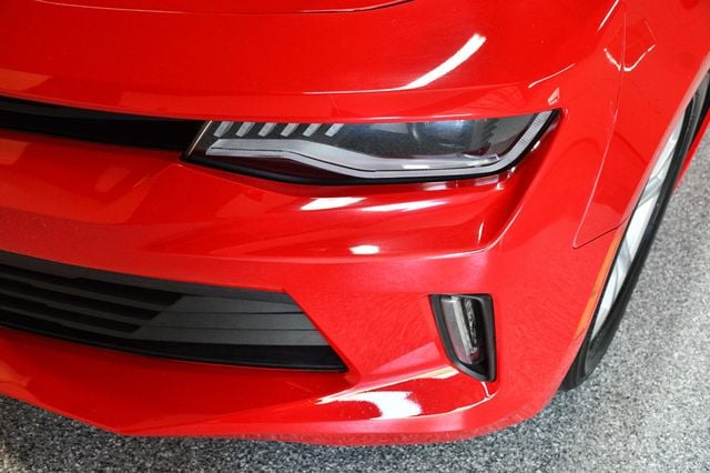2018 Chevrolet Camaro 2dr Coupe 1LS - 23037788 - 12