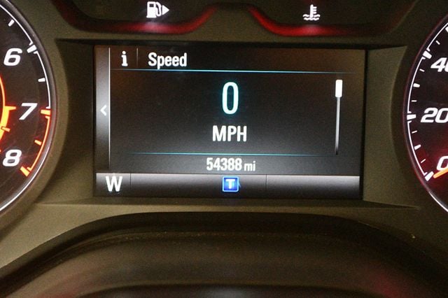2018 Chevrolet Camaro 2dr Coupe 1LS - 23037788 - 34