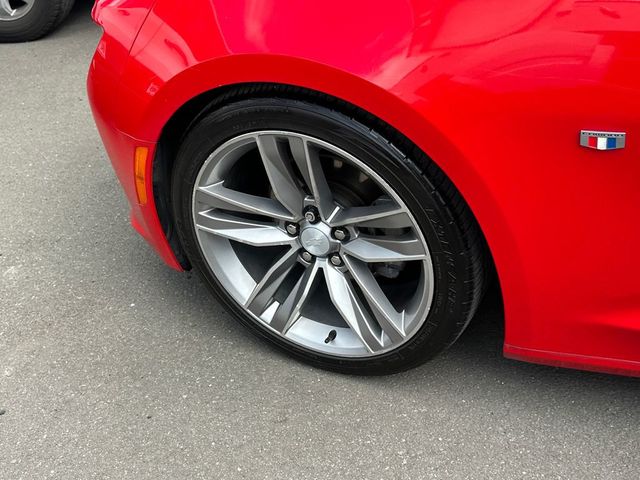 2018 Chevrolet Camaro 2dr Coupe 1LT - 22952234 - 11