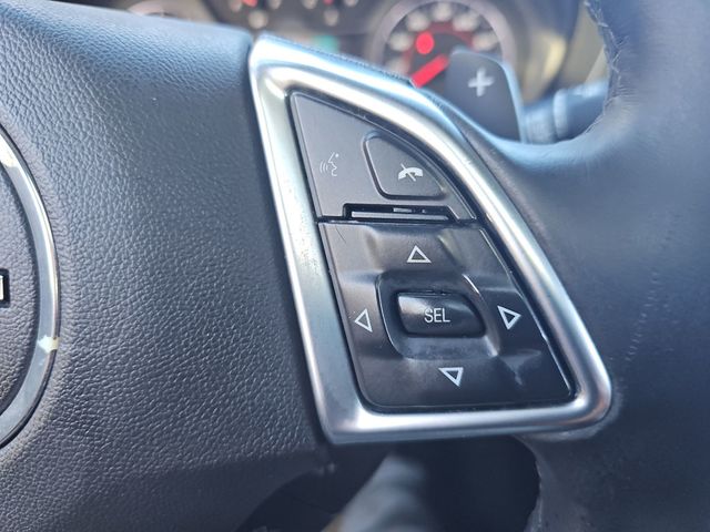 2018 Chevrolet Camaro 2dr Coupe 1LT - 22982239 - 31