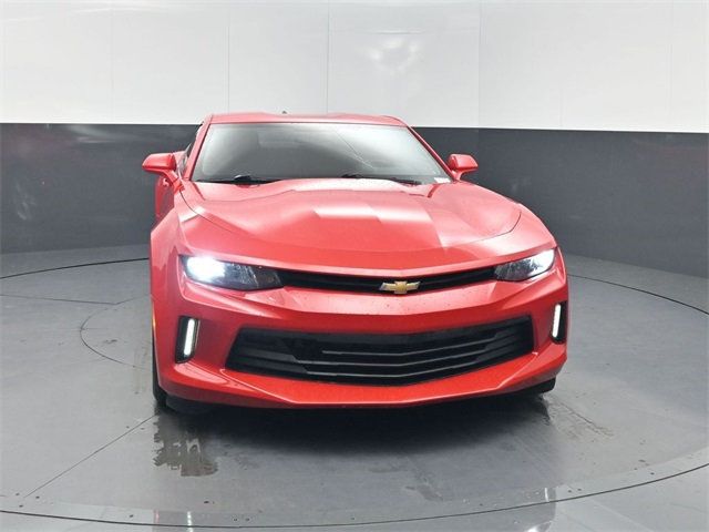 2018 Chevrolet Camaro 2dr Coupe 1LT - 22948318 - 25