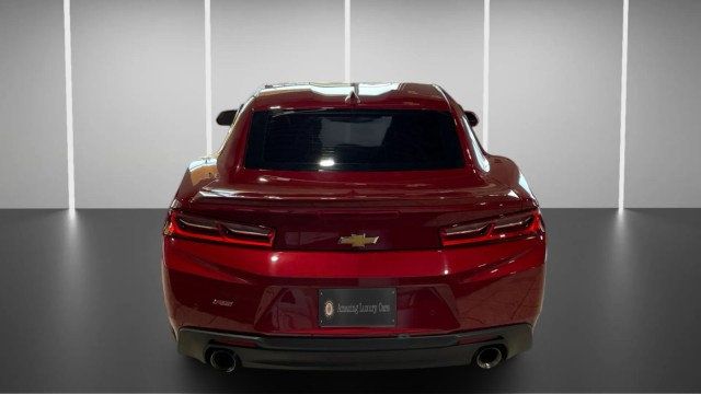 2018 Chevrolet Camaro 2dr Coupe 2LT - 23012831 - 10