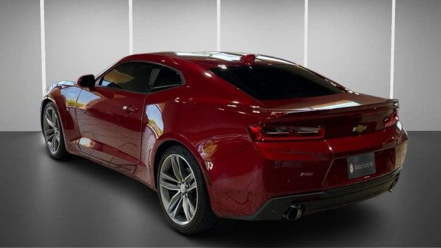 2018 Chevrolet Camaro 2dr Coupe 2LT - 23012831 - 12