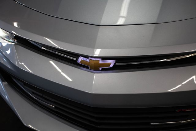 2018 Chevrolet Camaro 2dr Coupe 2LT - 22972577 - 9