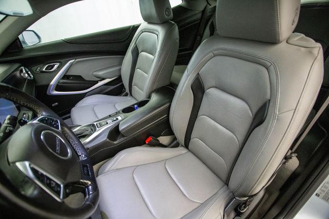 2018 Chevrolet Camaro 2dr Coupe 2LT - 22972577 - 18