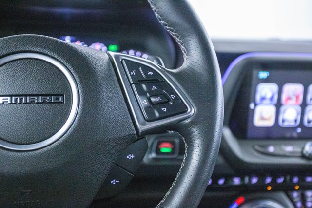 2018 Chevrolet Camaro 2dr Coupe 2LT - 22972577 - 45