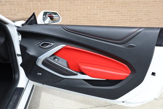 2018 Chevrolet Camaro 2dr Coupe 2SS - 22877808 - 17