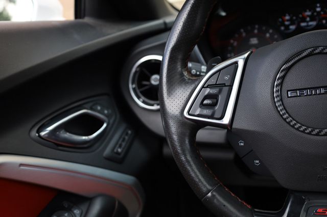 2018 Chevrolet Camaro 2dr Coupe 2SS - 22877808 - 24