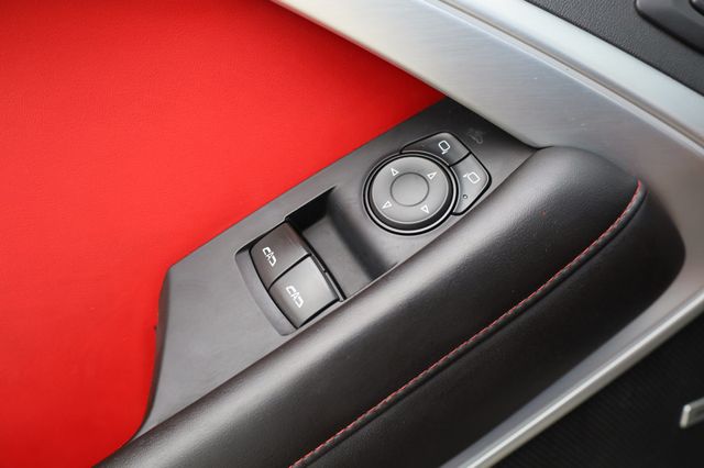 2018 Chevrolet Camaro 2dr Coupe 2SS - 22877808 - 30