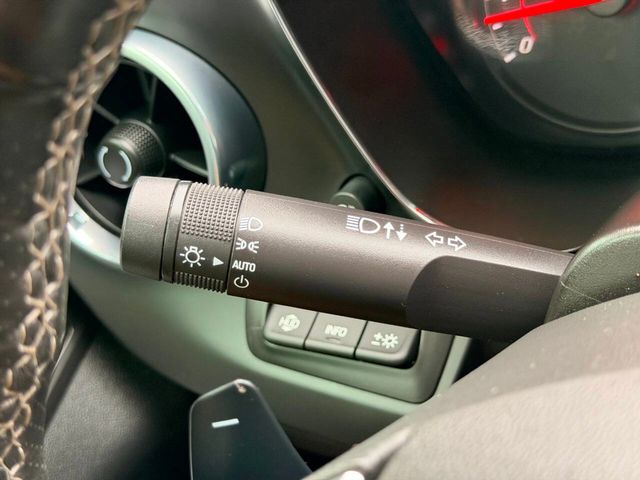 2018 Chevrolet Camaro 2dr Coupe SS w/2SS - 23018668 - 31