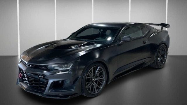 2018 Chevrolet Camaro 2dr Coupe ZL1 - 23000551 - 2