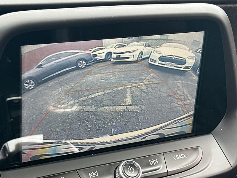 2018 Chevrolet Camaro 2dr Coupe ZL1 - 23011054 - 16