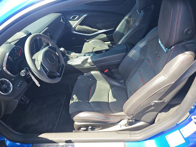 2018 Chevrolet Camaro 2dr Coupe ZL1 - 23031621 - 9