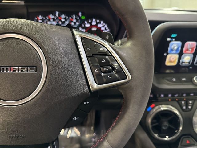 2018 Chevrolet Camaro 2dr Coupe ZL1 - 22991864 - 18