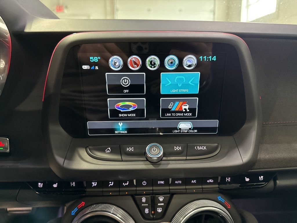 2018 Chevrolet Camaro 2dr Coupe ZL1 - 22991864 - 31