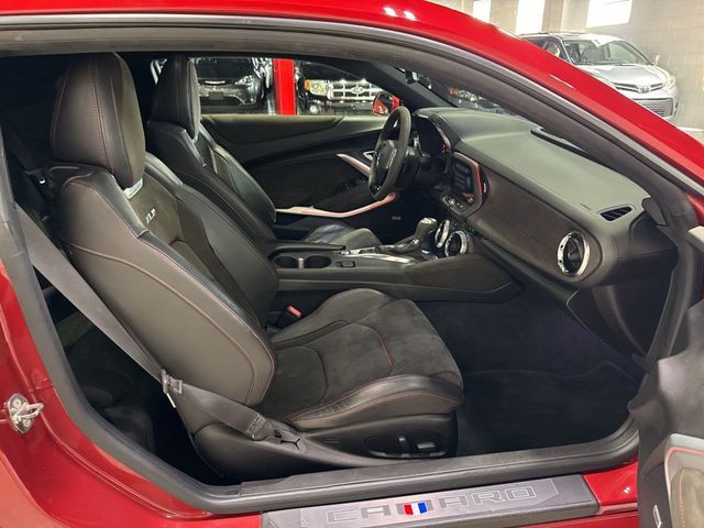 2018 Chevrolet Camaro 2dr Coupe ZL1 - 22991864 - 48