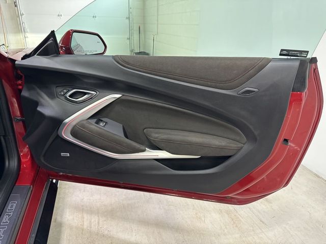 2018 Chevrolet Camaro 2dr Coupe ZL1 - 22991864 - 53