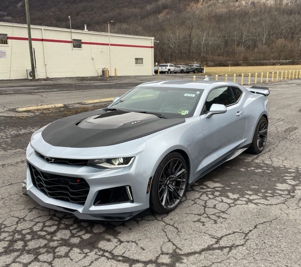 2018 Chevrolet Camaro 2dr Coupe ZL1 - 22791707 - 2