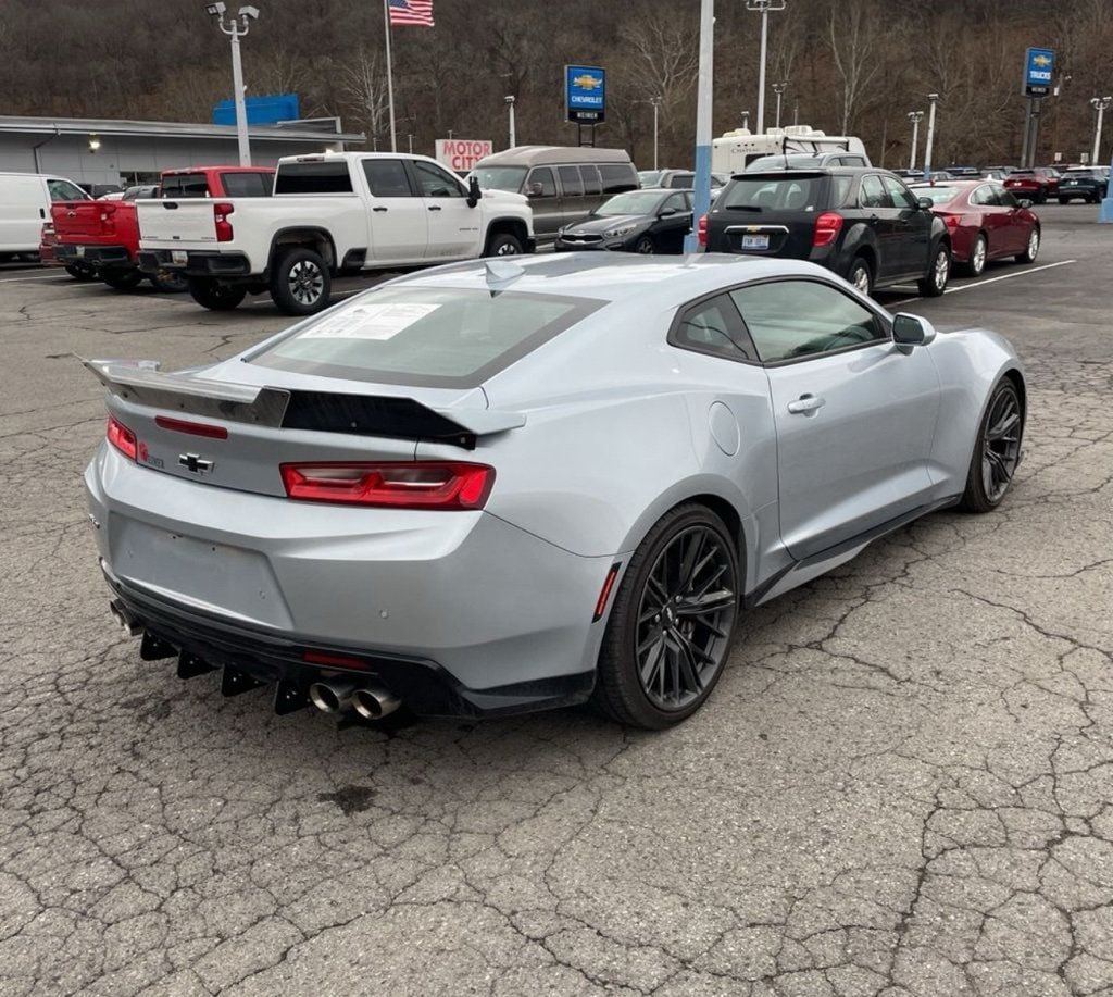 2018 Chevrolet Camaro 2dr Coupe ZL1 - 22791707 - 6