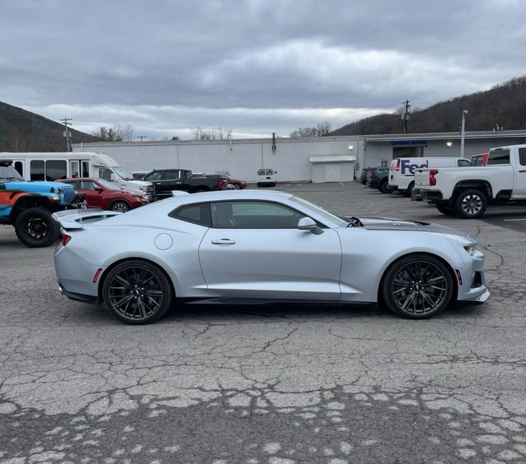 2018 Chevrolet Camaro 2dr Coupe ZL1 - 22791707 - 7