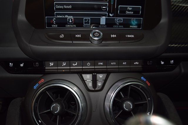 2018 Chevrolet Camaro 2dr Coupe ZL1 - 22885935 - 35