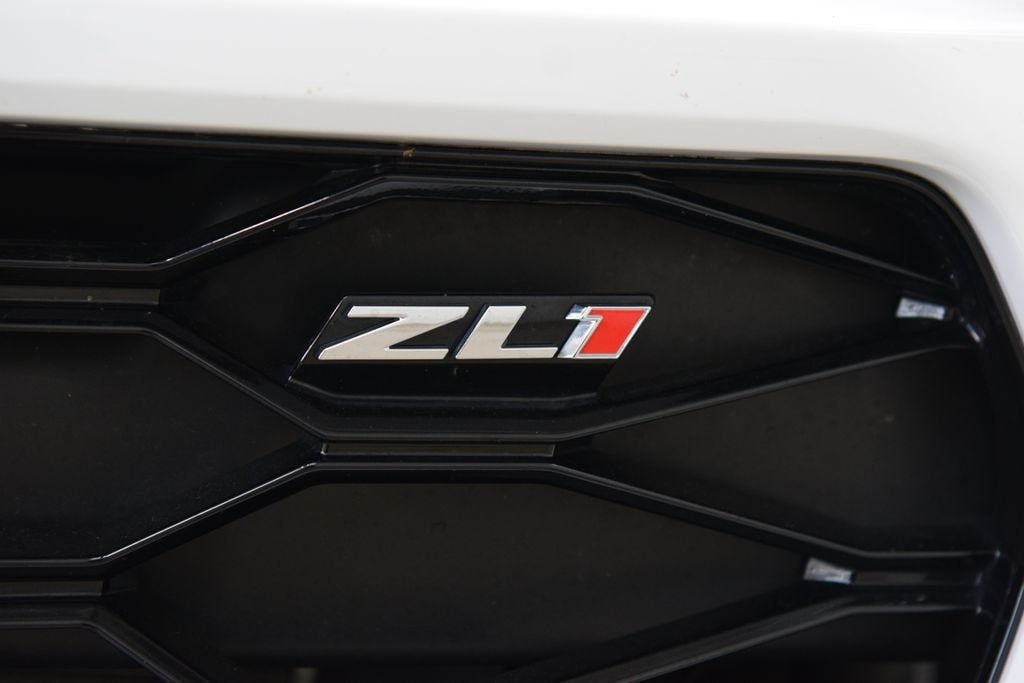 2018 Chevrolet Camaro 2dr Coupe ZL1 - 23004152 - 16