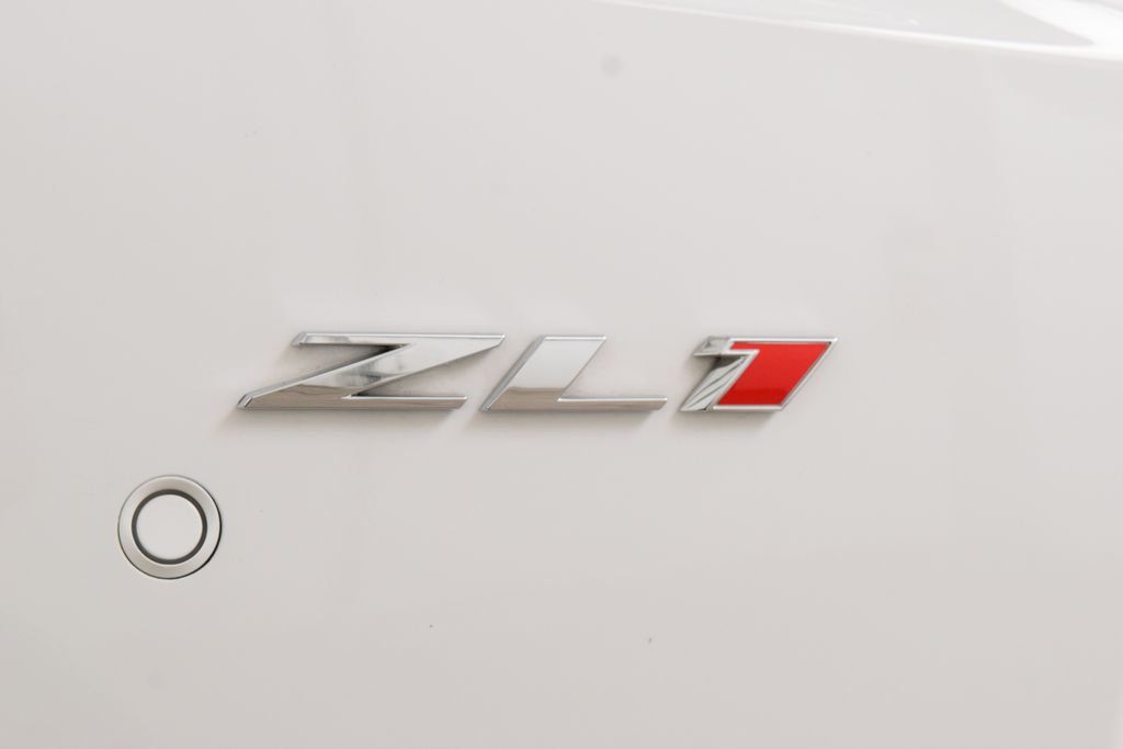 2018 Chevrolet Camaro 2dr Coupe ZL1 - 23004152 - 25