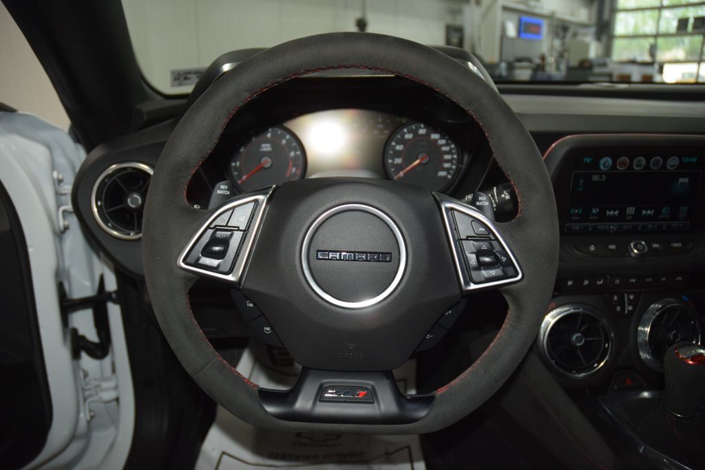2018 Chevrolet Camaro 2dr Coupe ZL1 - 23004152 - 41
