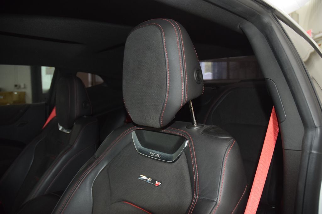 2018 Chevrolet Camaro 2dr Coupe ZL1 - 23004152 - 46