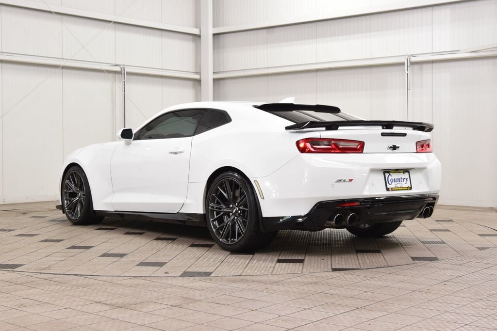 2018 Chevrolet Camaro 2dr Coupe ZL1 - 23004152 - 5