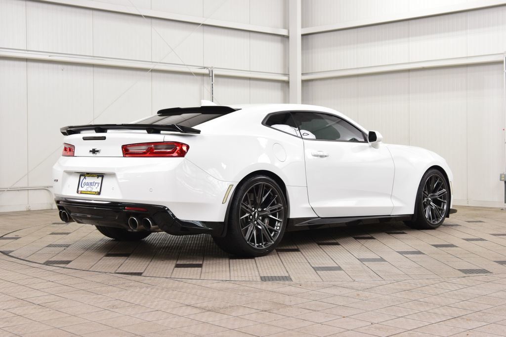 2018 Chevrolet Camaro 2dr Coupe ZL1 - 23004152 - 7