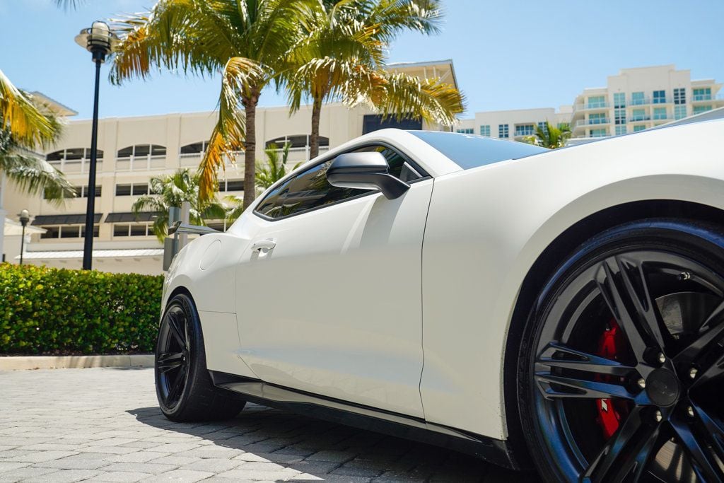 2018 Chevrolet Camaro Coupe ZL1 photo 10