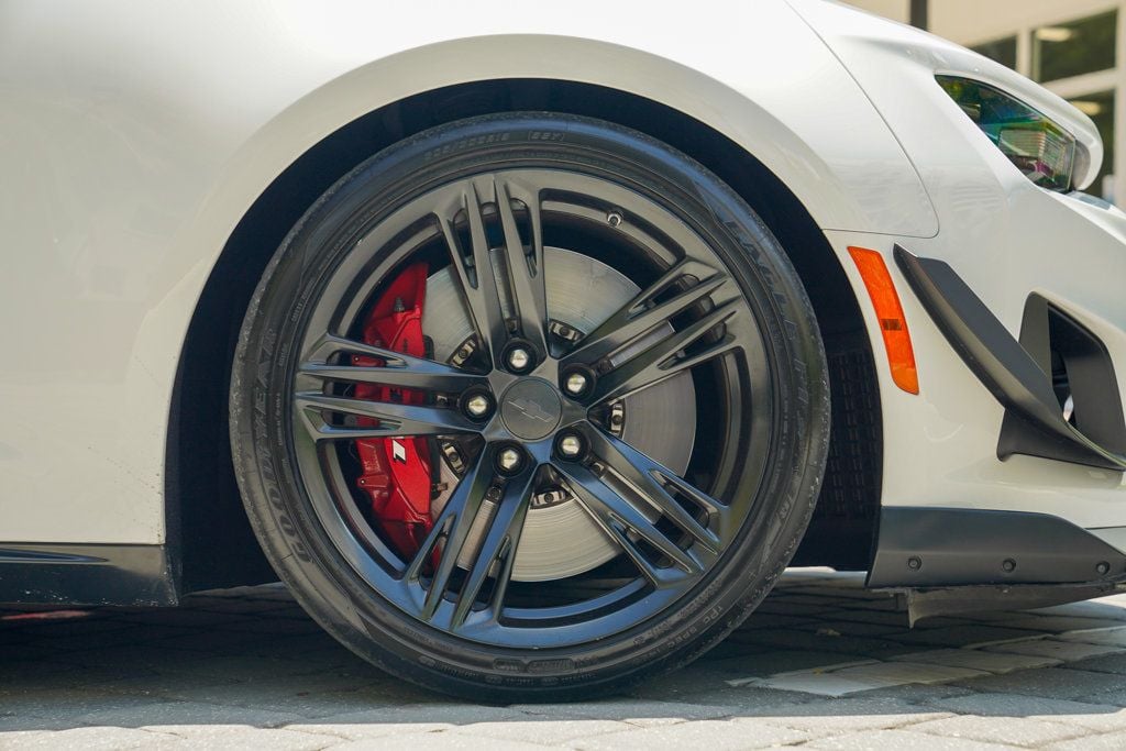 2018 Chevrolet Camaro Coupe ZL1 photo 15